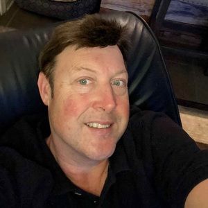 Meet your Posher, Raymond